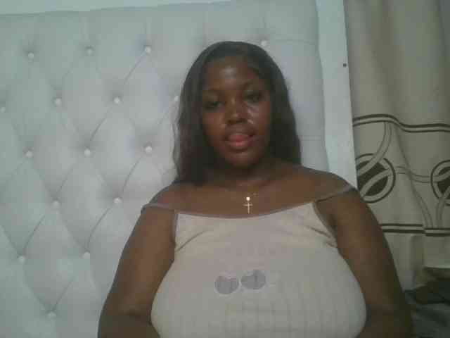 CuteTinkerbella webcam