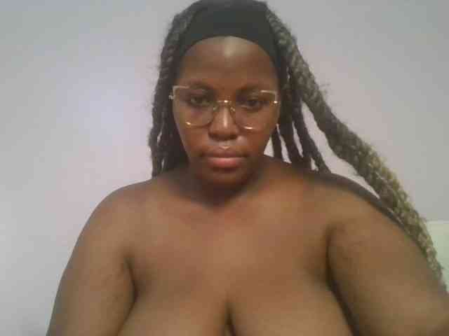 CuteTinkerbella webcam