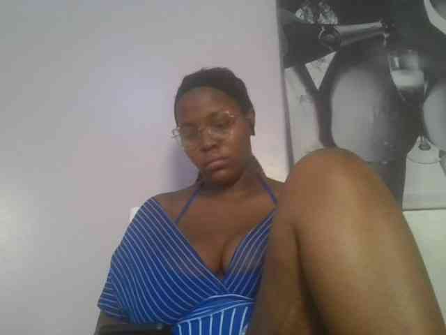 CuteTinkerbella webcam