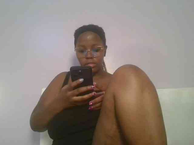 CuteTinkerbella webcam