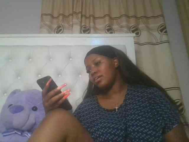 CuteTinkerbella webcam