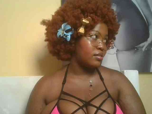 CuteTinkerbella webcam