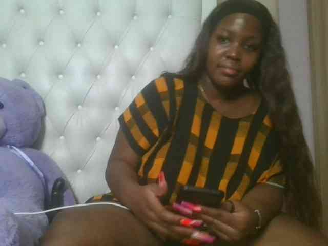 CuteTinkerbella webcam