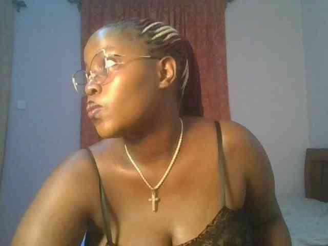 CuteTinkerbella webcam