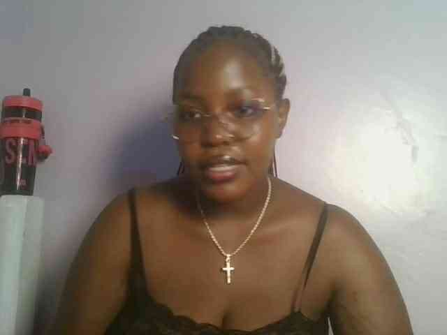 CuteTinkerbella webcam