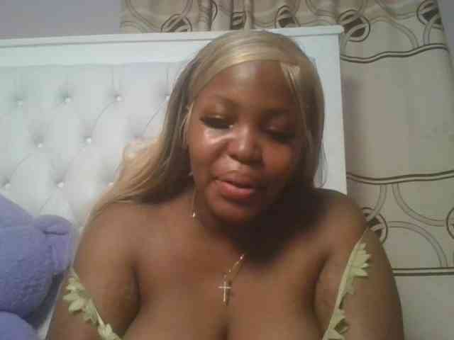 CuteTinkerbella webcam