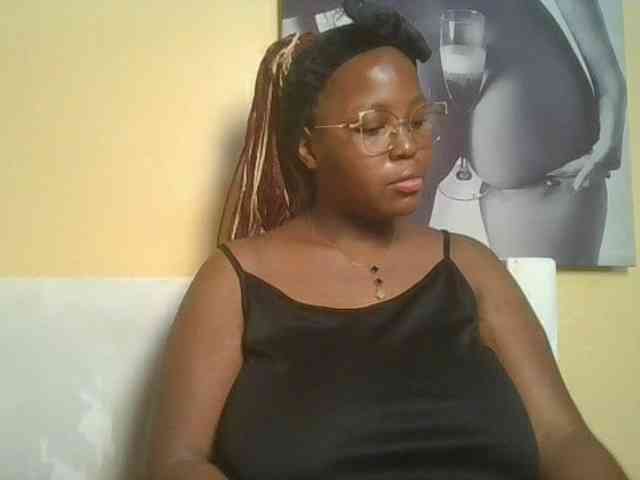 CuteTinkerbella webcam