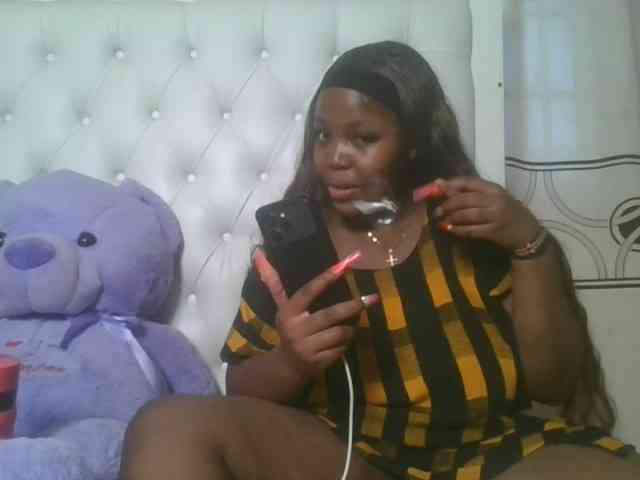 CuteTinkerbella webcam