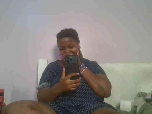 CuteTinkerbella webcam