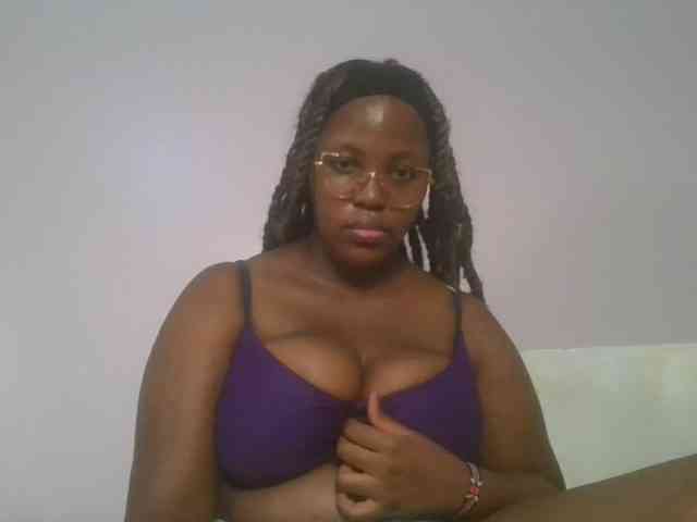 CuteTinkerbella webcam