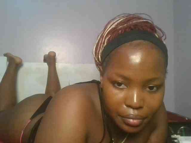 CuteTinkerbella webcam