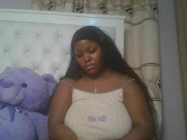 CuteTinkerbella webcam