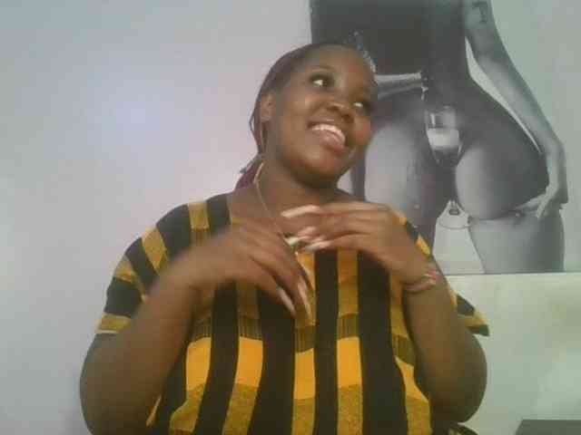 CuteTinkerbella webcam