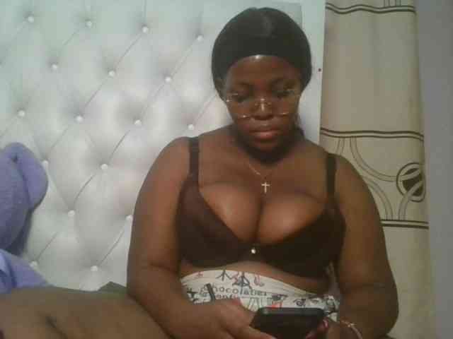 CuteTinkerbella webcam