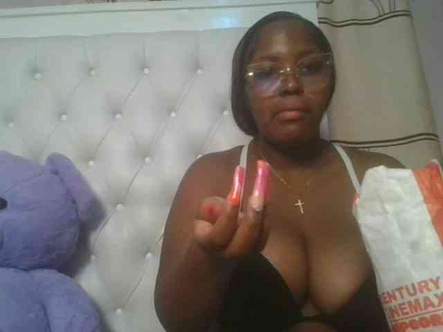 CuteTinkerbella webcam