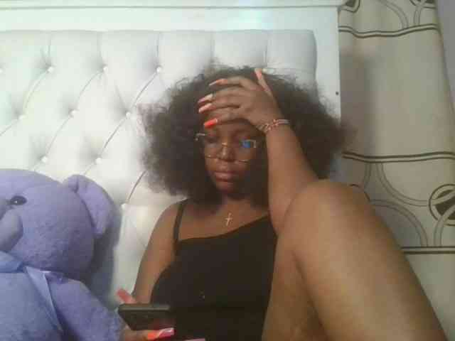 CuteTinkerbella webcam