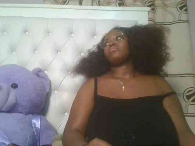 CuteTinkerbella webcam