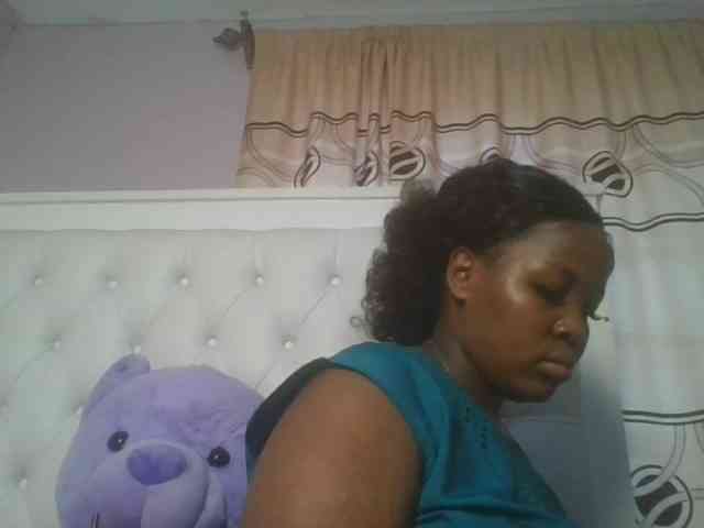 CuteTinkerbella webcam