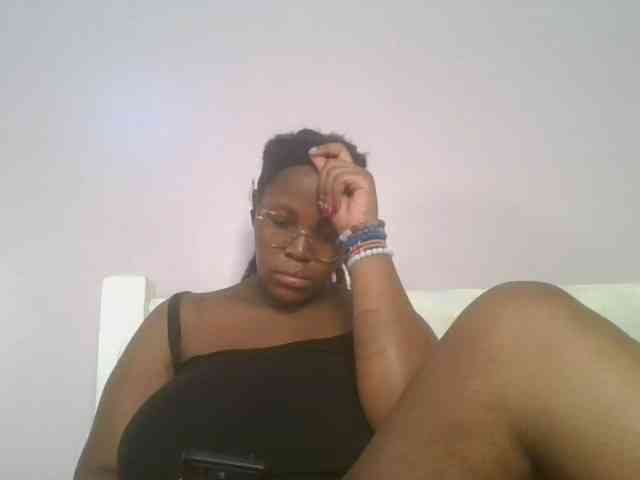 CuteTinkerbella webcam