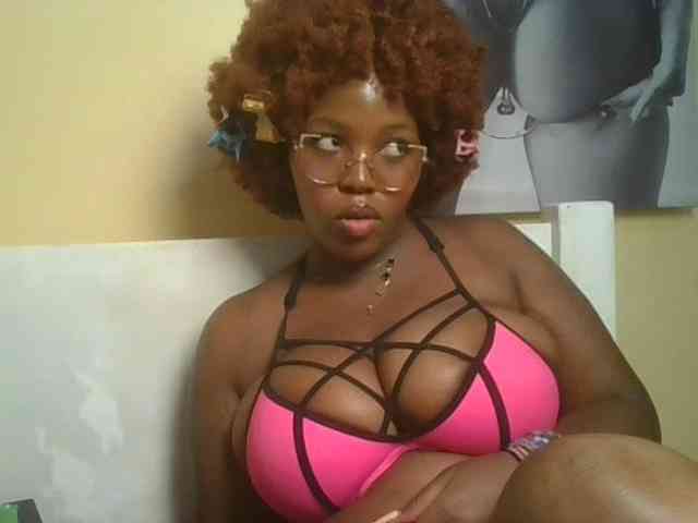 CuteTinkerbella webcam