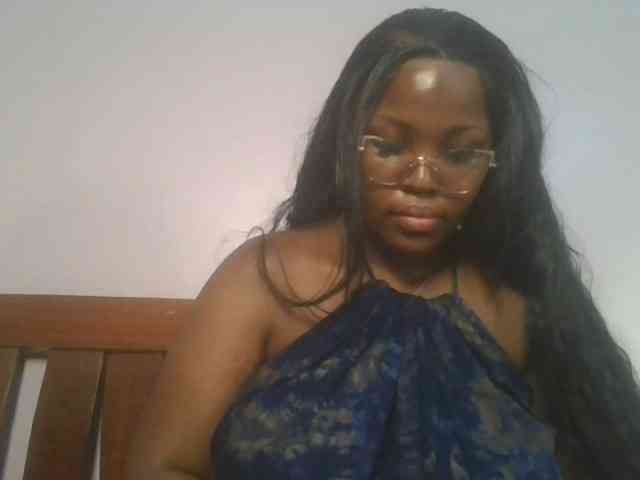 CuteTinkerbella webcam