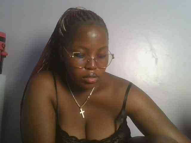 CuteTinkerbella webcam