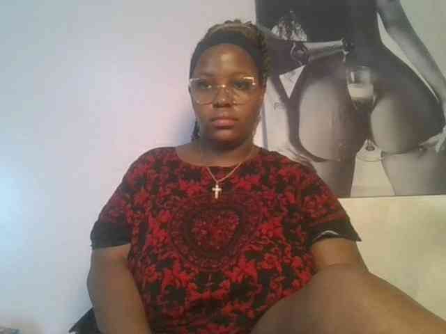 CuteTinkerbella webcam