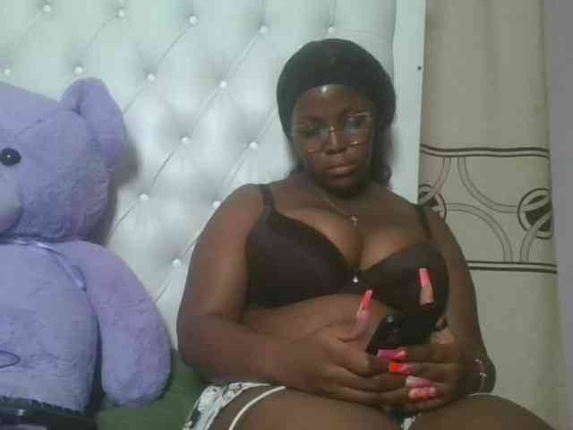 CuteTinkerbella webcam