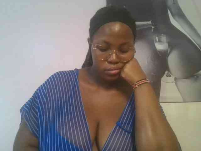 CuteTinkerbella webcam