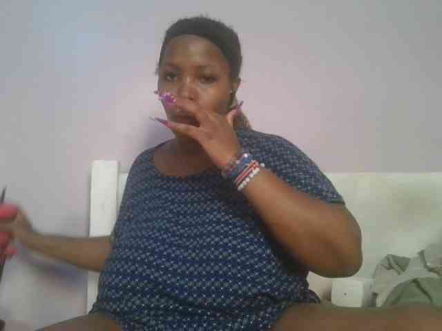 CuteTinkerbella webcam