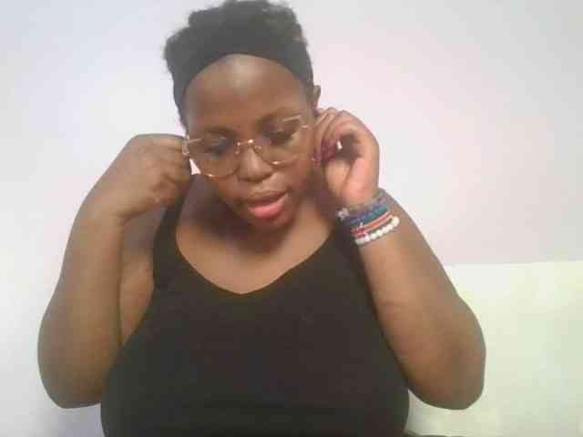 CuteTinkerbella webcam