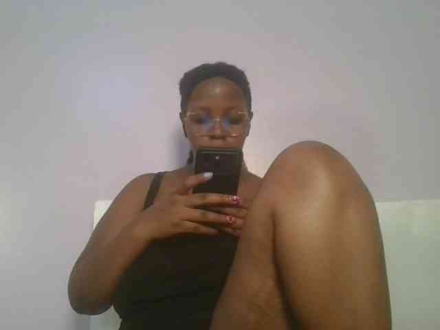 CuteTinkerbella webcam