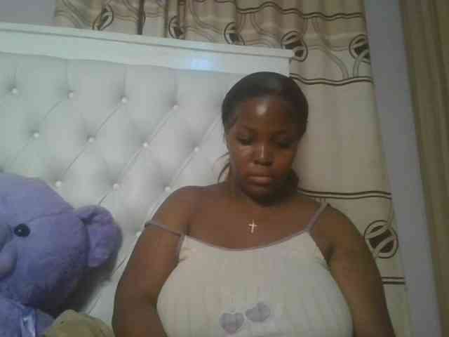 CuteTinkerbella webcam