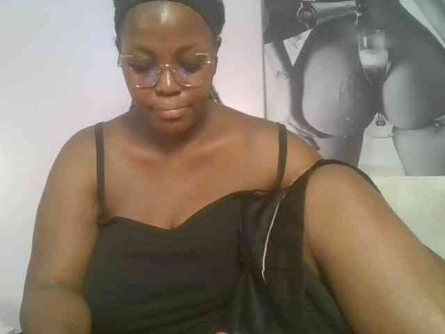 CuteTinkerbella webcam