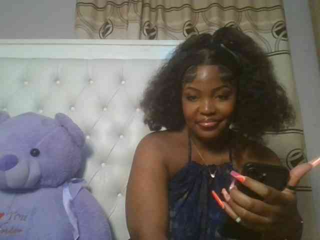 CuteTinkerbella webcam