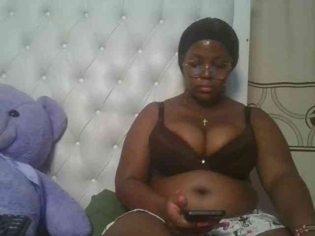 CuteTinkerbella webcam