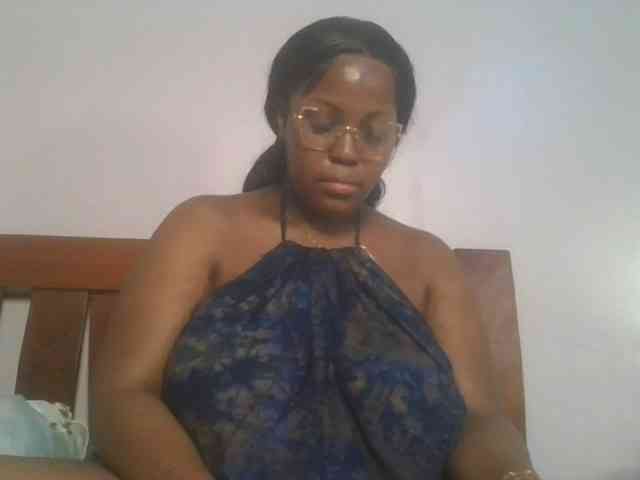 CuteTinkerbella webcam