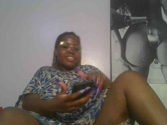 CuteTinkerbella webcam