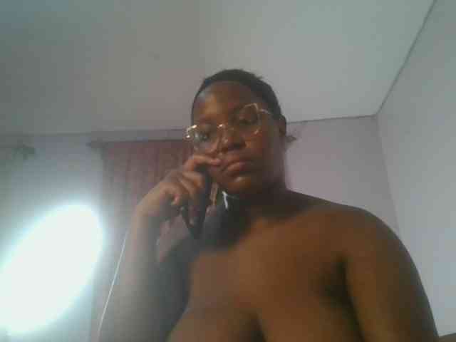 CuteTinkerbella webcam