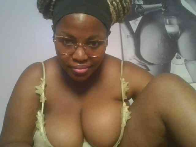 CuteTinkerbella webcam