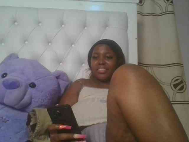 CuteTinkerbella webcam