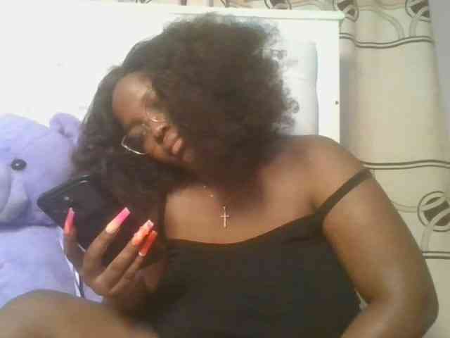 CuteTinkerbella webcam