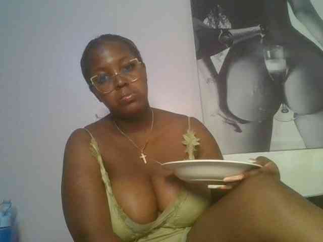 CuteTinkerbella webcam