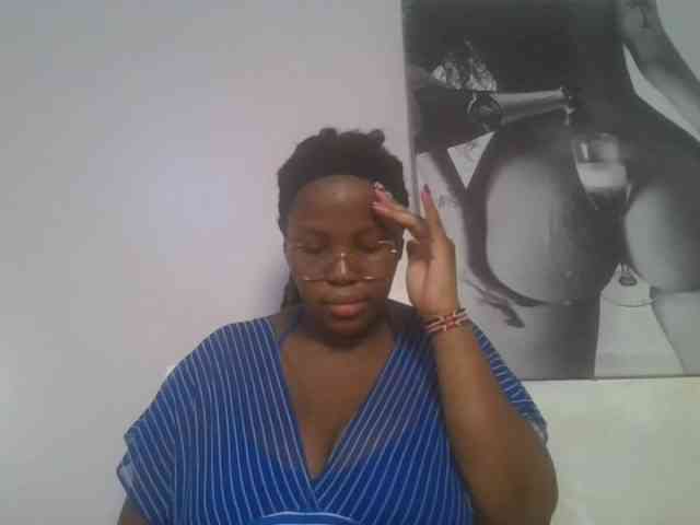 CuteTinkerbella webcam