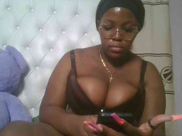 CuteTinkerbella webcam