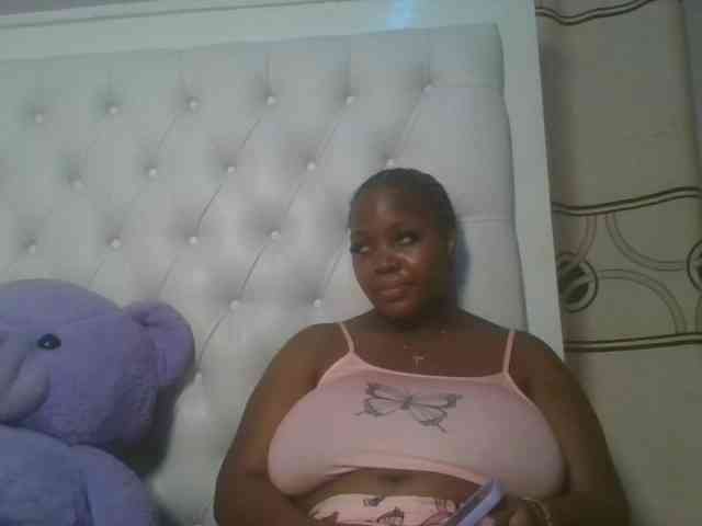 CuteTinkerbella webcam