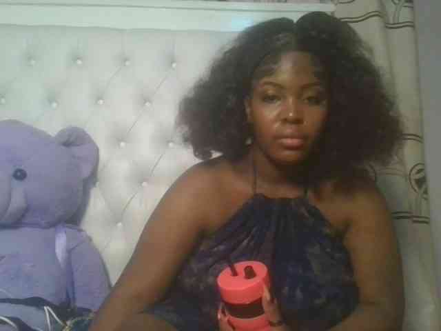 CuteTinkerbella webcam