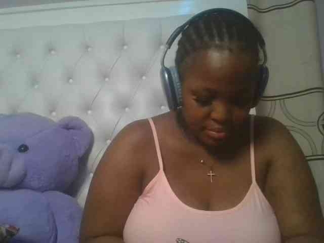 CuteTinkerbella webcam