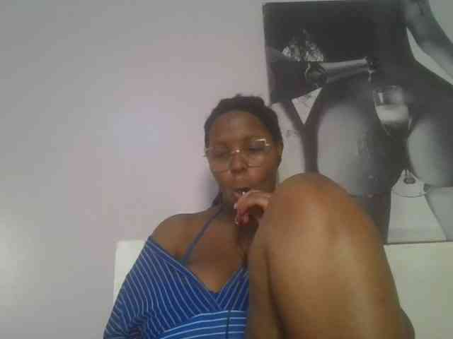 CuteTinkerbella webcam