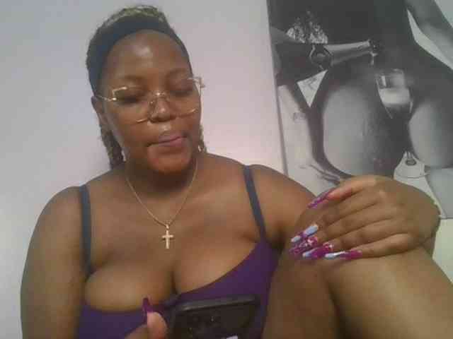 CuteTinkerbella webcam